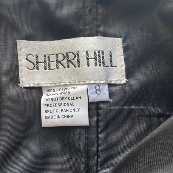 Sheri Hill dress (worn to a semi formal) - Picture 3 of 3